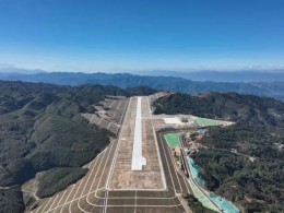 云南鳳慶通用機(jī)場(chǎng)建設(shè)工程項(xiàng)目土石方、地基處理及排水工程施工