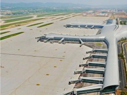 南寧吳圩機場改擴(kuò)建工程飛行區(qū)場道工程